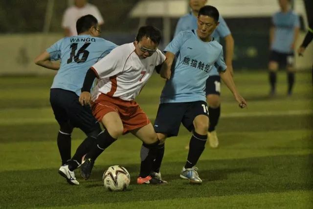 同样的剧情！掘金再次逆转湖人大比分3-0领先